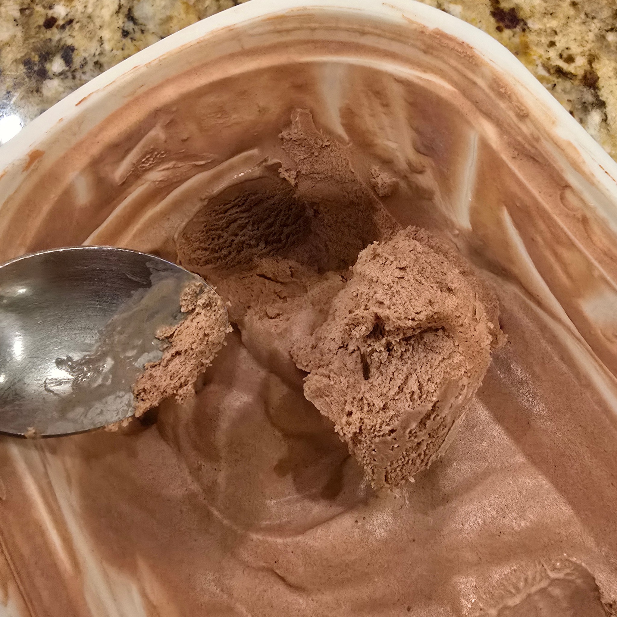 Naturally Sweetened Pure Homemade Rich Chocolate Ice Cream. No Junk or Filler! - Photo 3