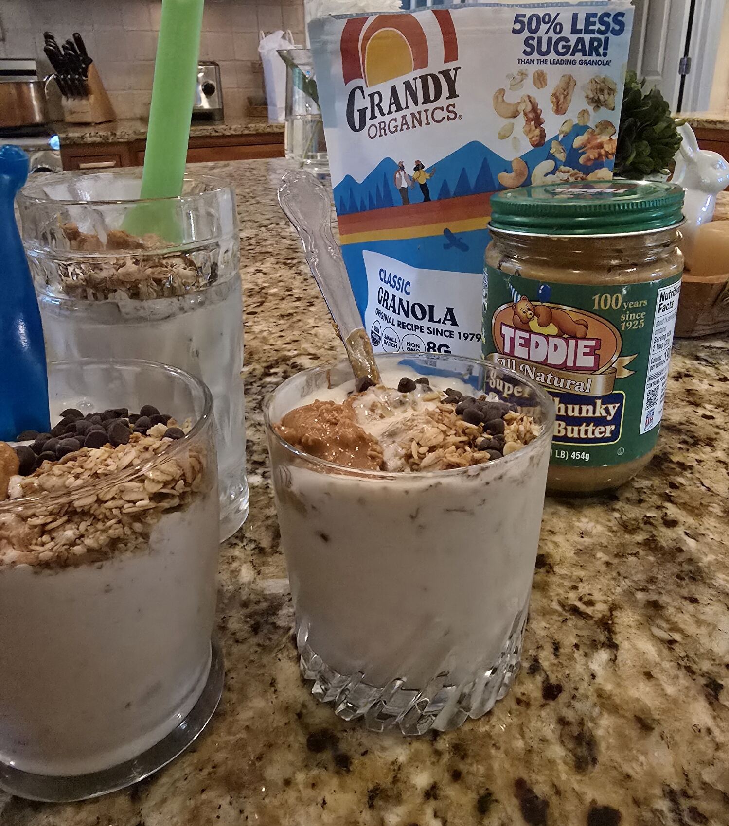 Banana Ice Cream Sundae Smoothie "Cup" (Vitamix) - Photo 3