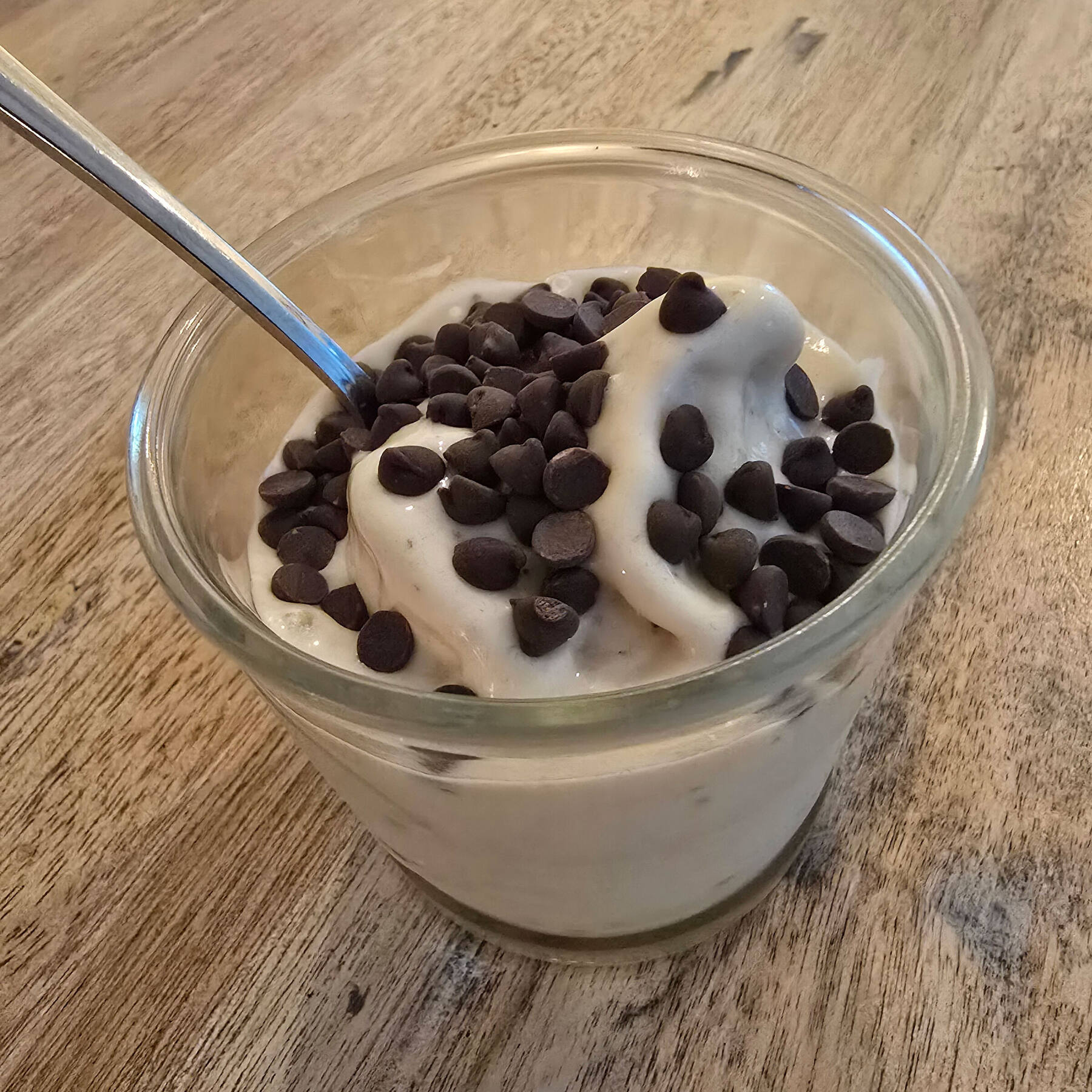 Ultra Light Banana Ice Cream Sundae Smoothie Cup for Marathon Carb Loading (Vitamix) - Photo 1