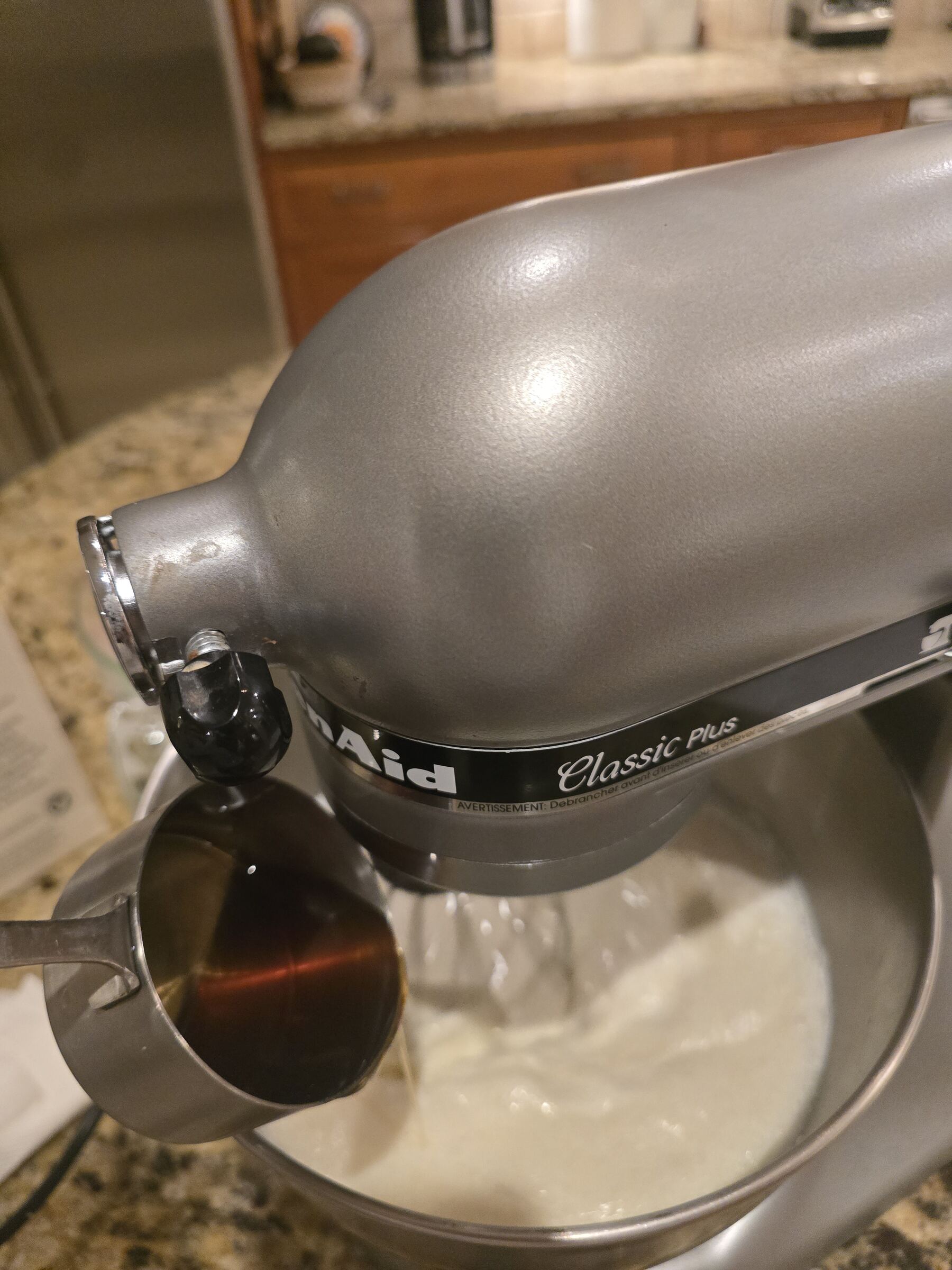 Simple Clean Vanilla Ice Cream with Five Real Ingredients - Photo 2